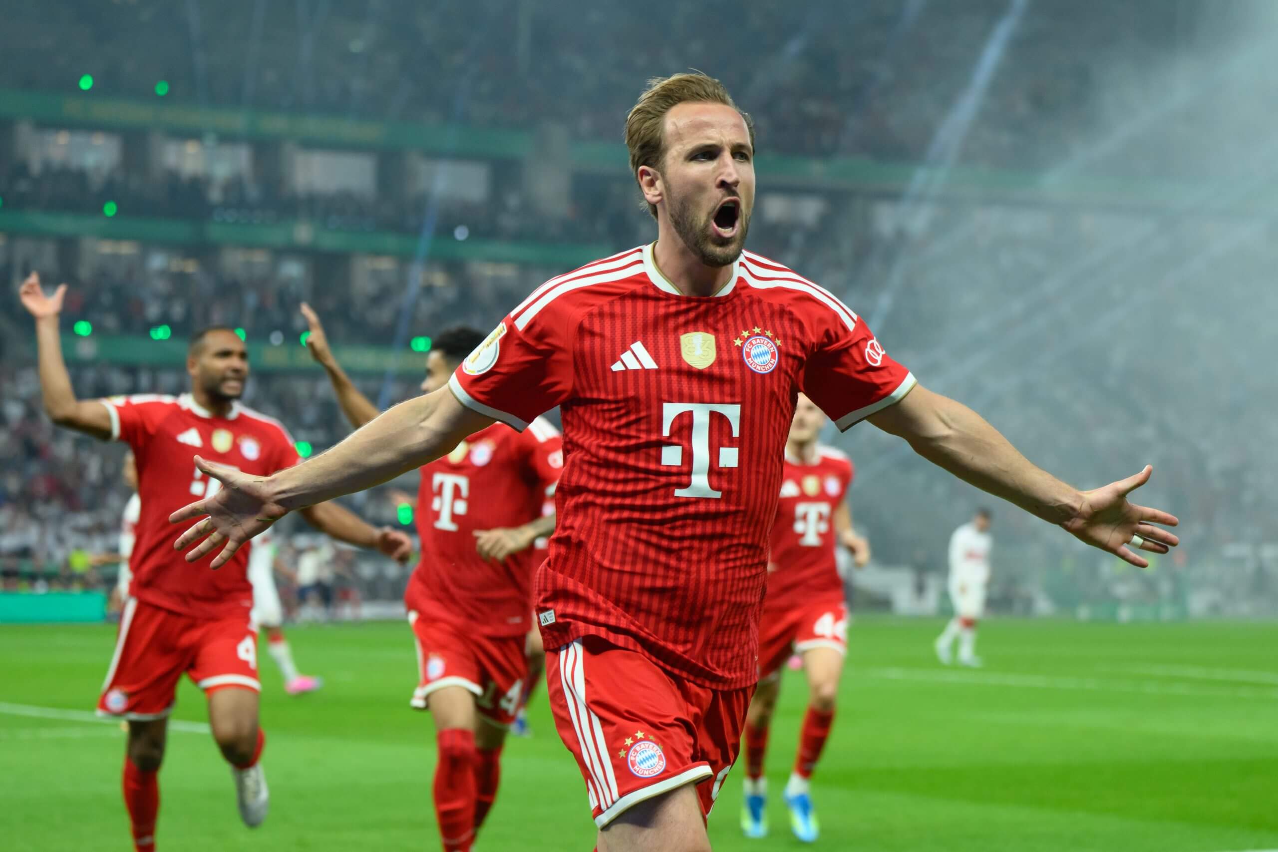 Harry Kane celebrating a goal for Bayern Munich