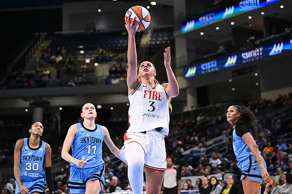 CHICAGO, ILLINOIS - JUNE 24: Sarah Ashlee Barker #3 of the Portland Fire lays the ball up against the Chicago Sky during the second half at Wintrust Arena on June 24, 2026 in Chicago, Illinois. NOTE TO USER: User expressly acknowledges and agrees that, by downloading and or using this photograph, User is consenting to the terms and conditions of the Getty Images License Agreement. (Photo by Daniel Bartel/Getty Images)