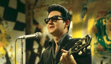 On This Day in 1964, an Operatic Ballad Helped Roy Orbison Pull off an Elvis-Sized Chart Feat