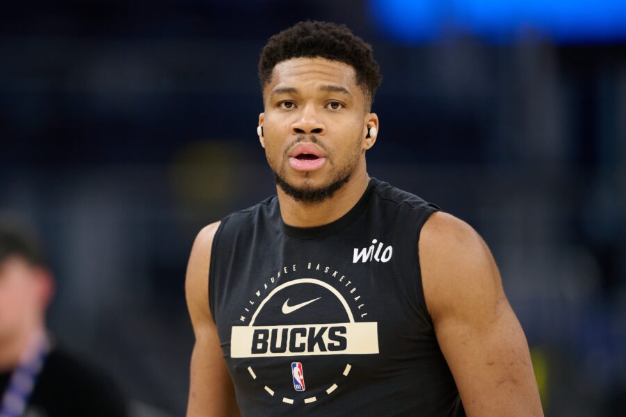 Latest On Giannis Antetokounmpo | Hoops Rumors