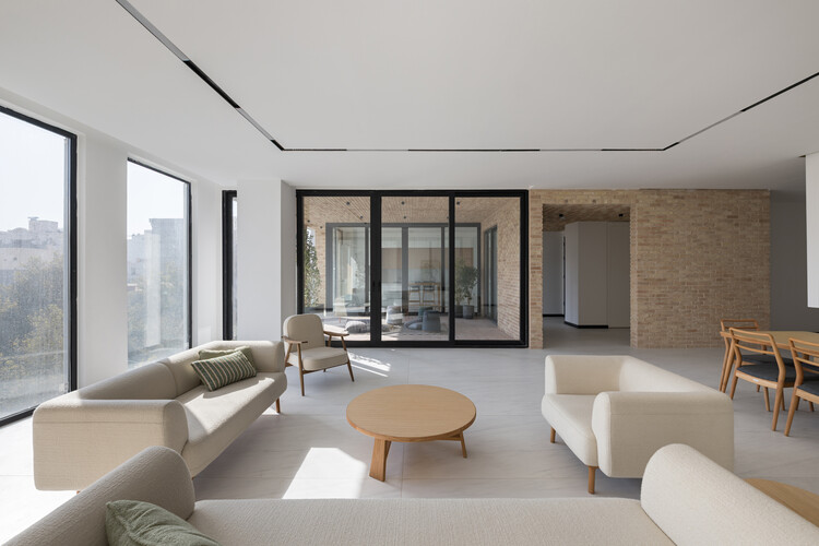 Bahār Residential Building  / DIM Architecture Studio - Interior Photography, Living Room, Chair