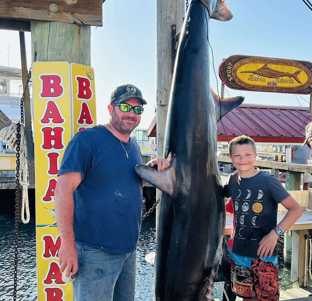 11 Years Old and Caught a 510 Pound Thresher Shark