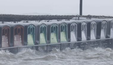 Irish coastal communities face erosion in ‘urgent crisis’ and need relocation, report says – The Irish Times