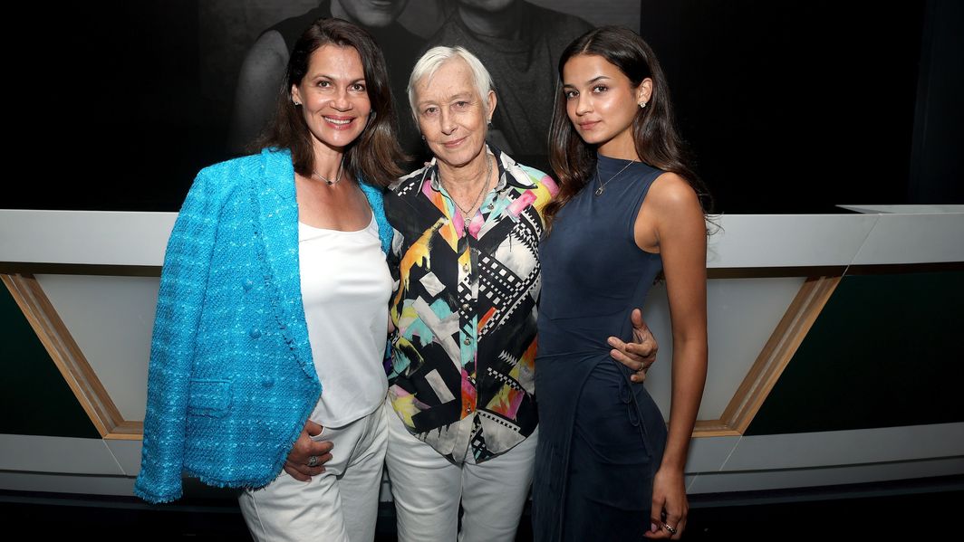 Julia Lemigova_Martina Navratilova_Emma Lemigova Courtin