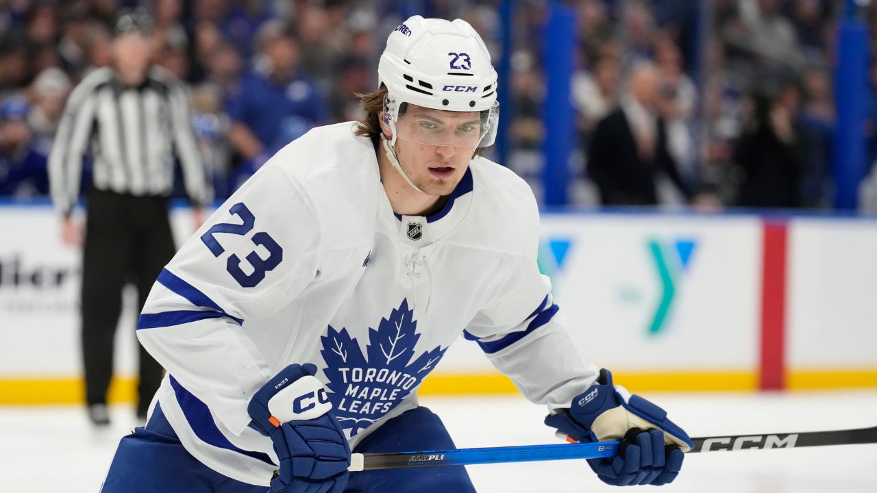 Maple Leafs' deadline trade of Knies to Canadiens scuttled by one minute
