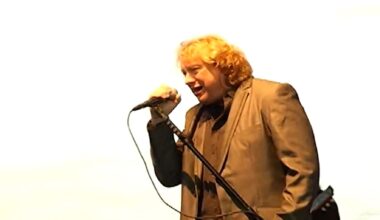 Foreigner band's Lou Gramm to meet fans at House of Guitars on Titus Avenue