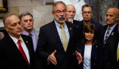 House bill rolls back food aid for pregnant women, children