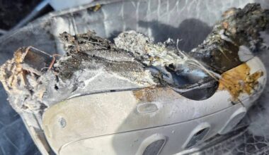 VR headset explodes while charging in Frankfort home