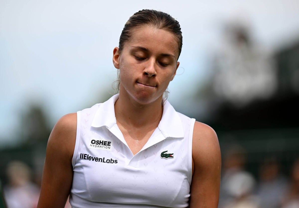 Maja Chwalińska injures foot holding match point before losing in Wimbledon first round