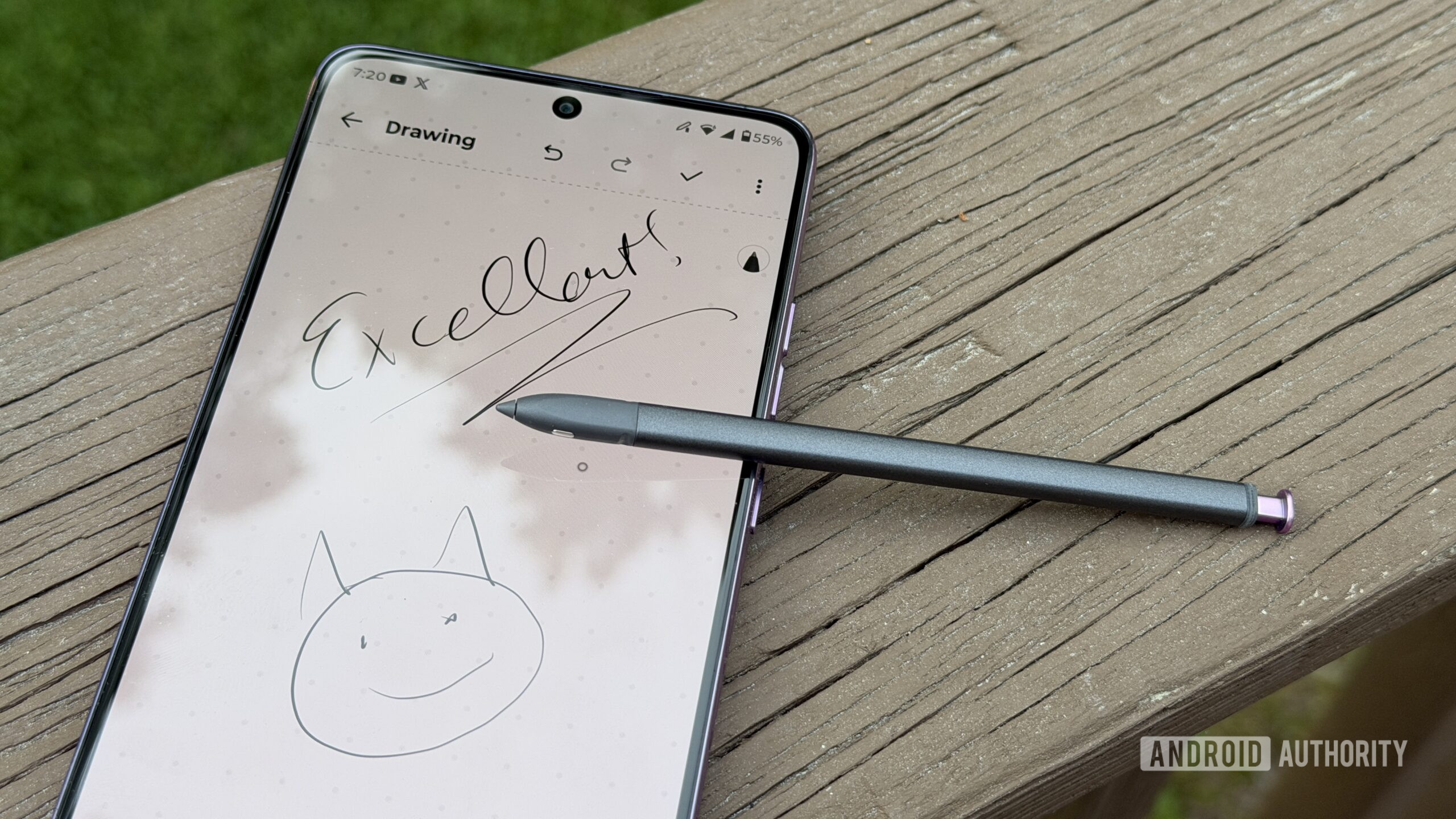 Moto G Stylus 2026 stylus out