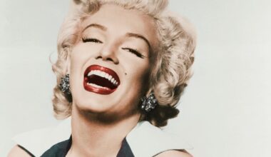 A century on, Marilyn Monroe speaks to the possibilities the United States once offered – The Irish Times