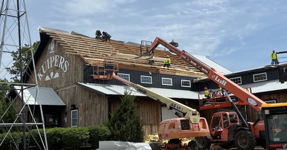 Kuipers Family Farm in Maple Park cleans up, makes repairs after serious derecho damage – Shaw Local