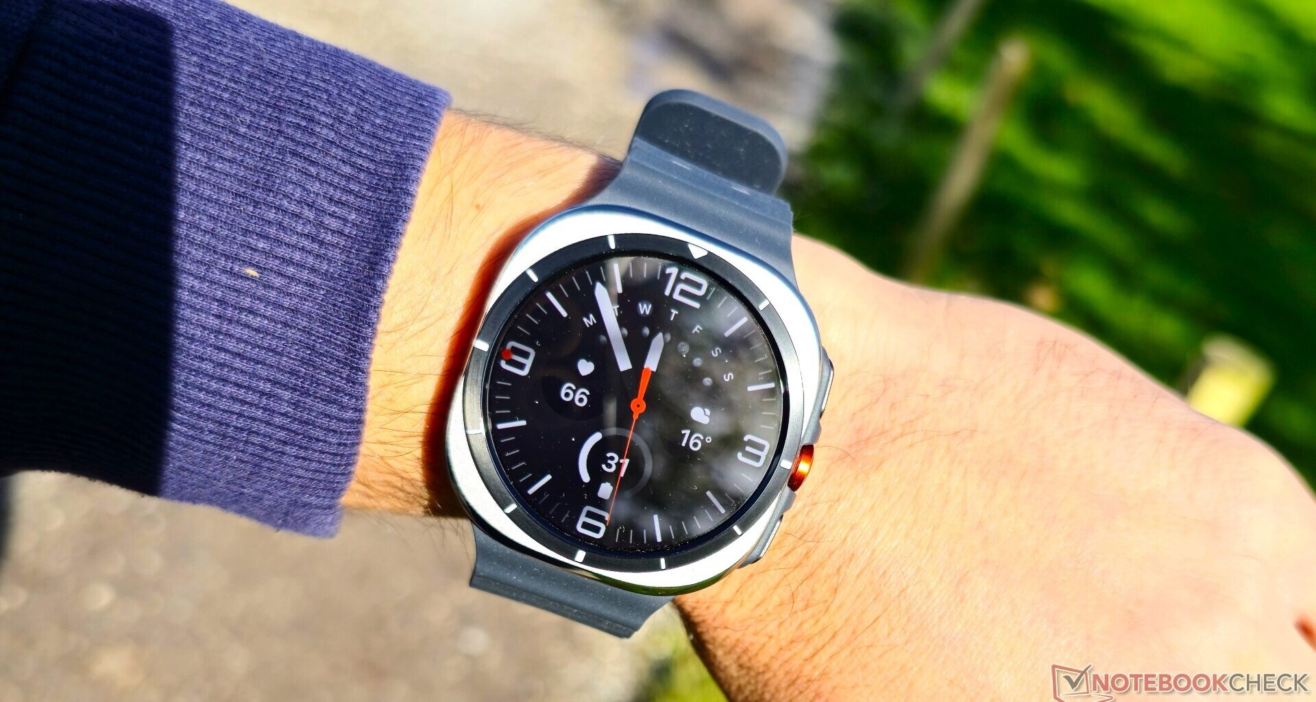 Samsung Galaxy Watch Ultra 2 redesign but no Galaxy Watch 9 Classic claims leak