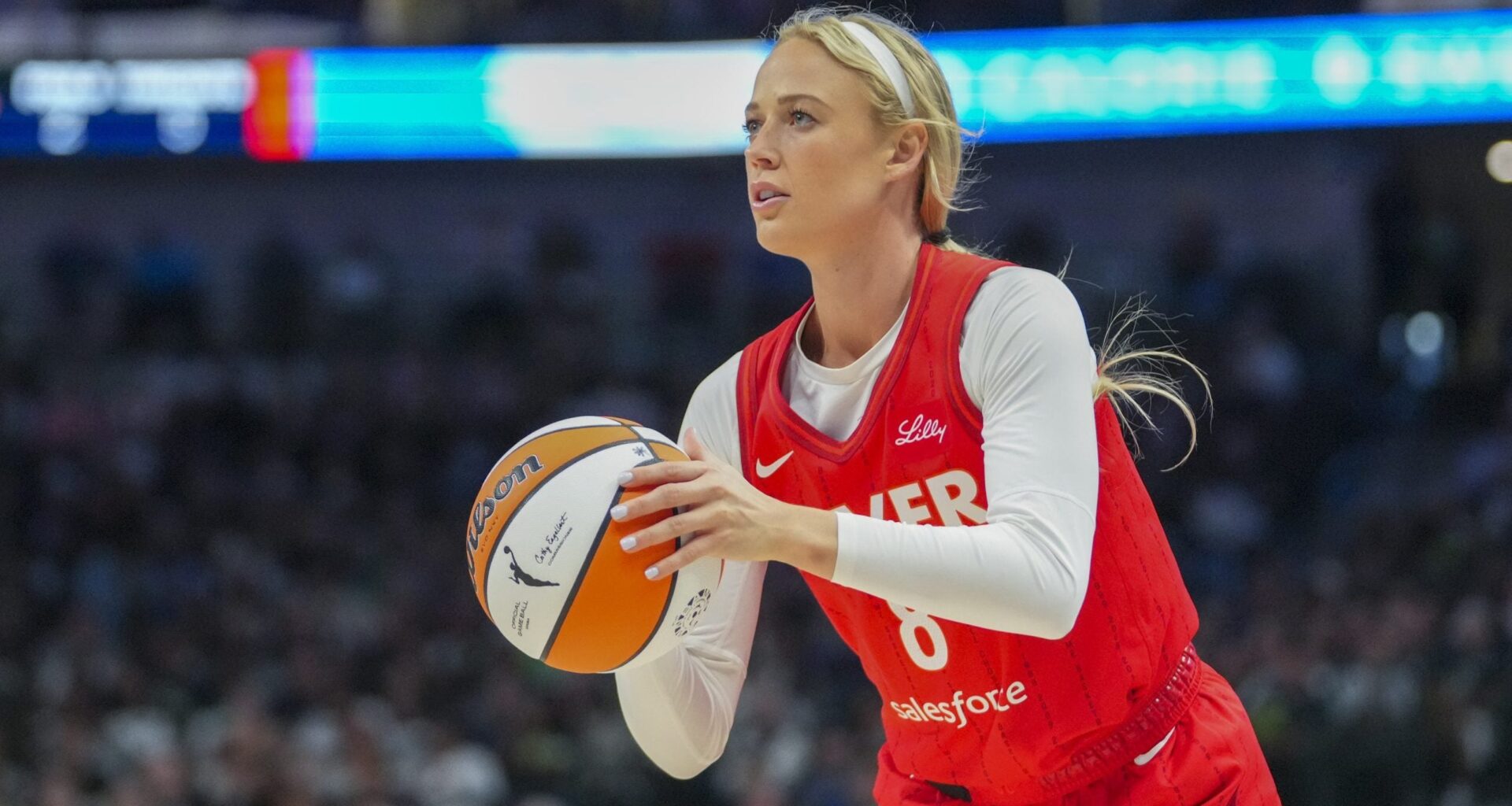 How Fever guard Sophie Cunningham stays ready in crunch time - Indianapolis News | Indiana Weather | Indiana Traffic