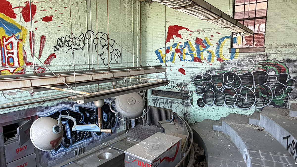 Get an inside look at DC’s long-abandoned hospital, infamous for research that led to rise of lobotomies – NBC4 Washington