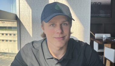 Stenberg on Playing Against Celebrini, Meeting Sharks, How He Decorates Apartment (+)