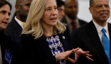 Drought conditions mean it’s time to cut back water use, Spanberger says – The Virginian-Pilot