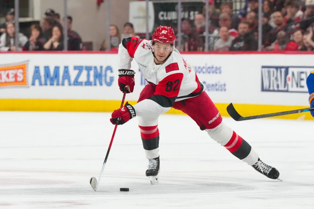 East Notes: Kotkaniemi, Malenstyn, Red Wings – Pro Hockey Rumors