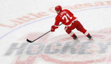 Atlantic Notes: Larkin, Svrcek, Eakins – Pro Hockey Rumors