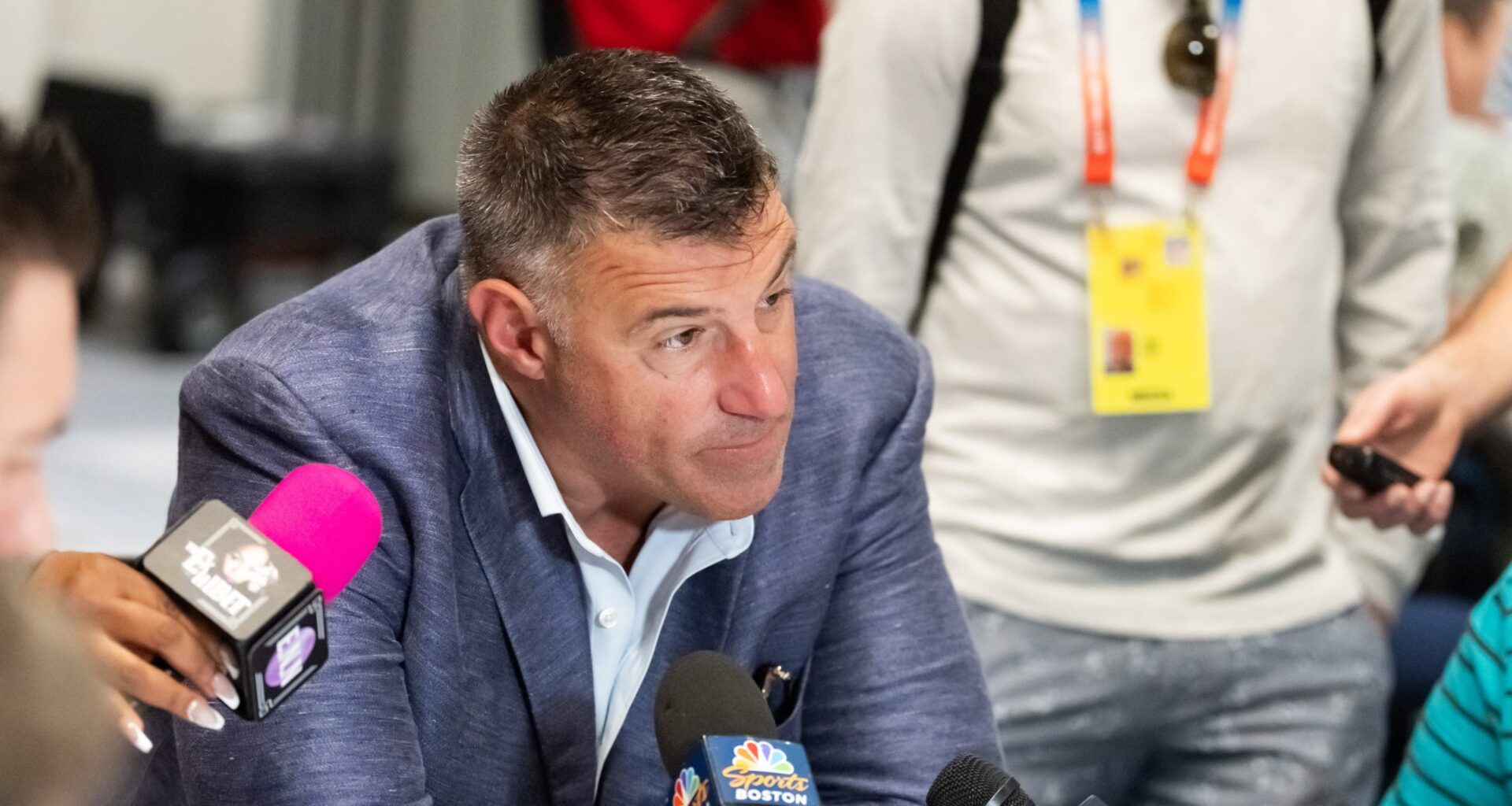 Mike Vrabel confirms horrible news after Dianna Russini controversy