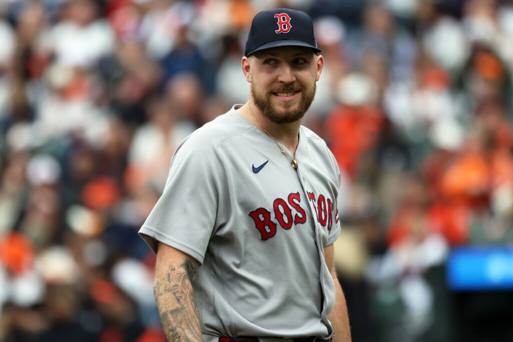 Garrett Crochet Diagnosed With Low-Grade Lat Strain