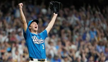 Brewers' Misiorowski dominates Phillies with a 15-strikeout, one-hit complete-game gem