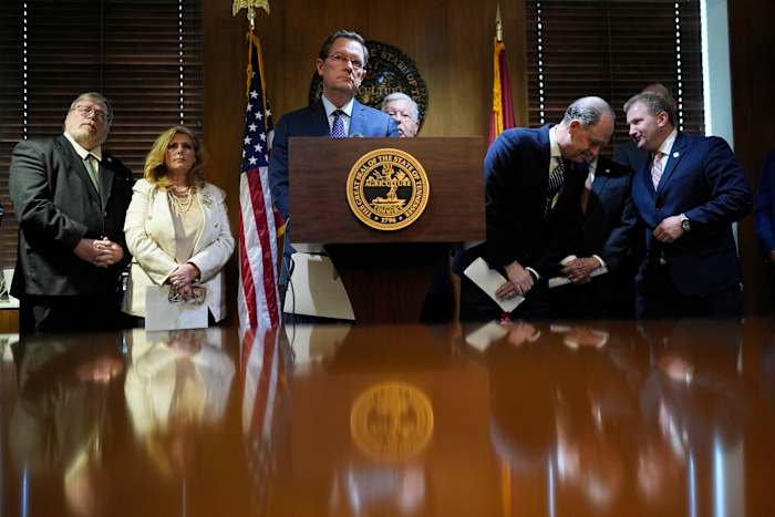 Judge blocks Tennessee from reporting sick children to immigration authorities, for now