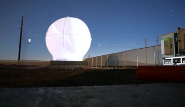 Space Force seeks fresh bidders for satellite-control antennas