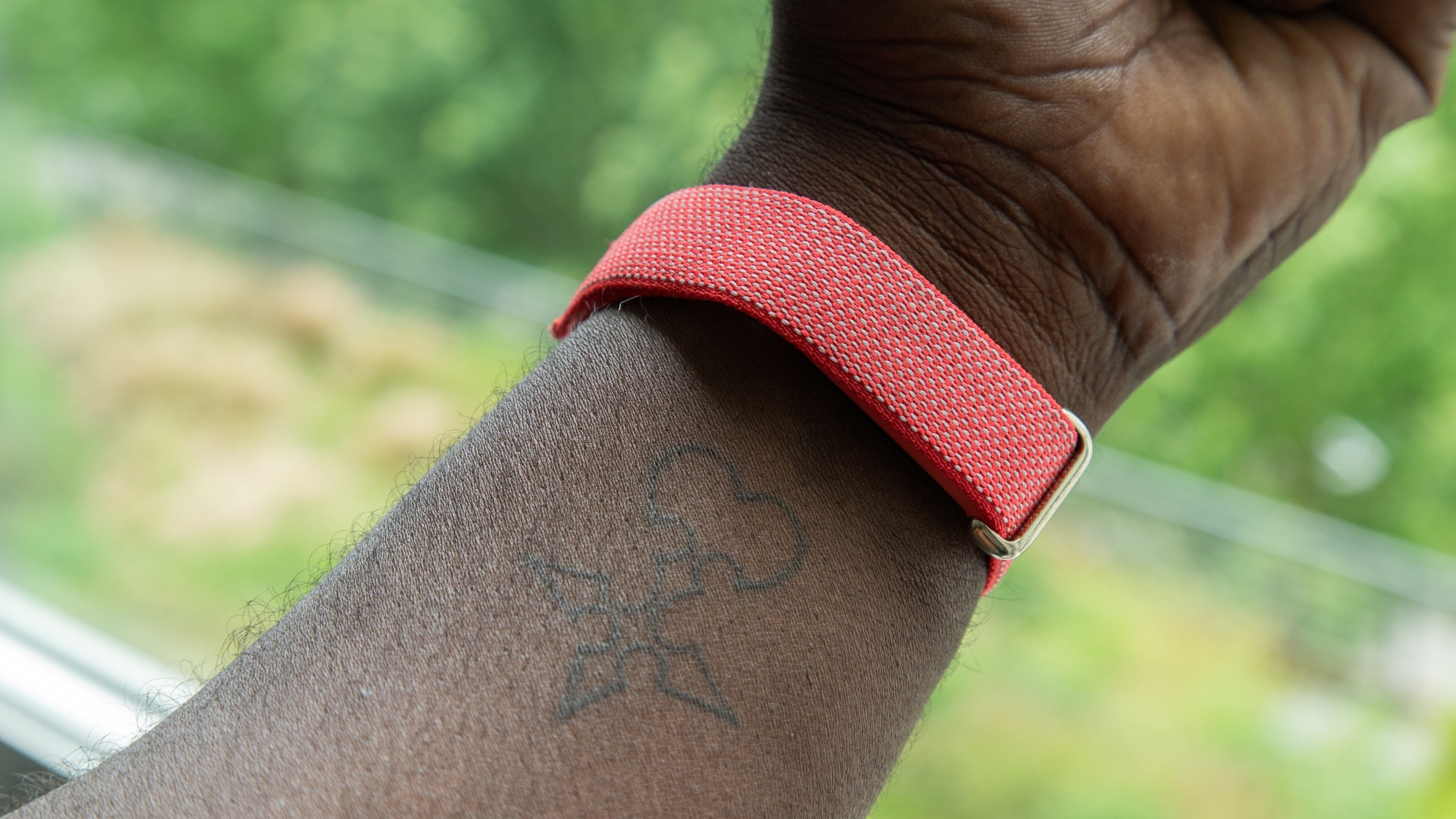 Fitbit Air strapped to wristwatch