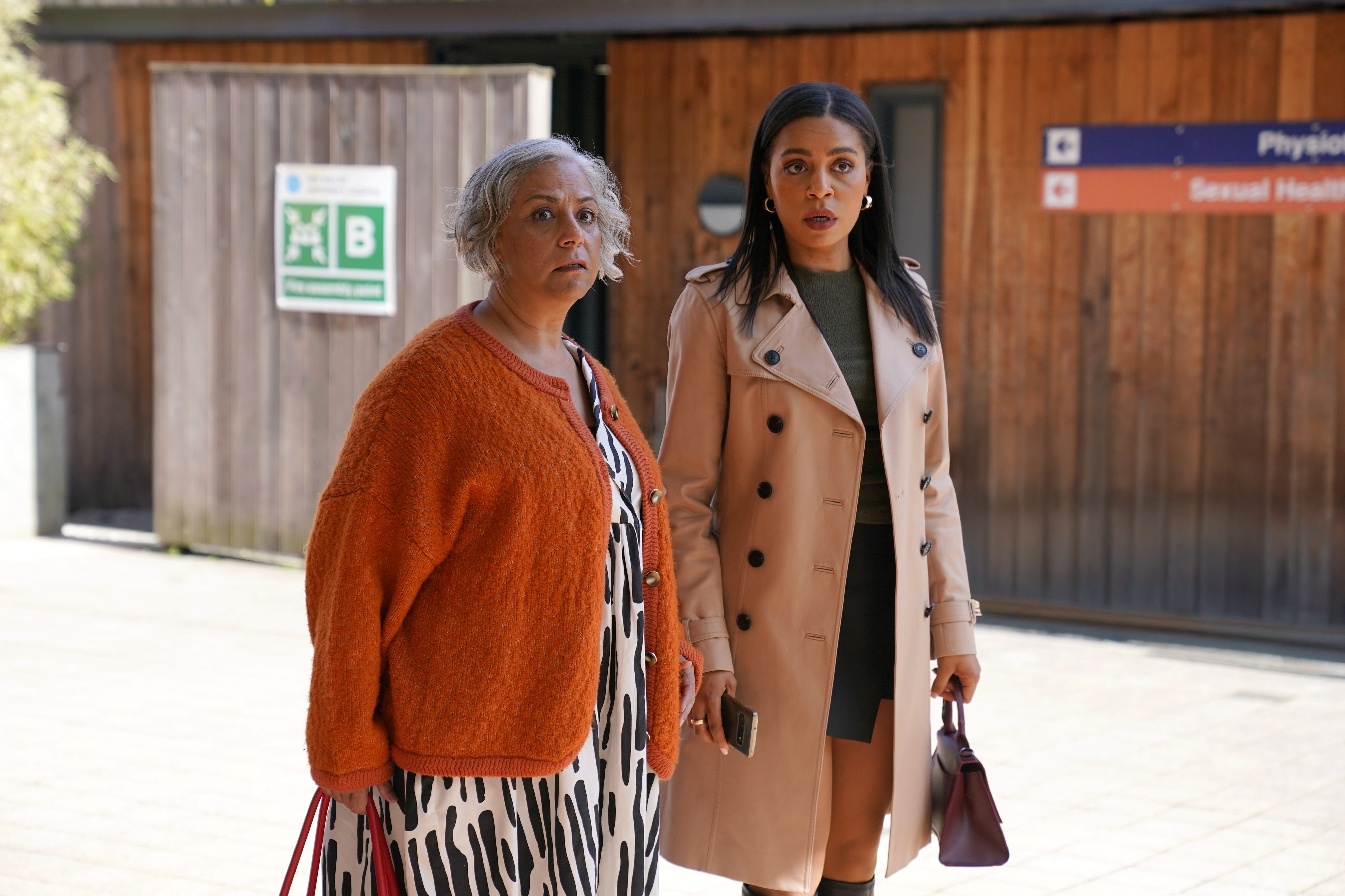 misbah maalik and gemma johnson in hollyoaks