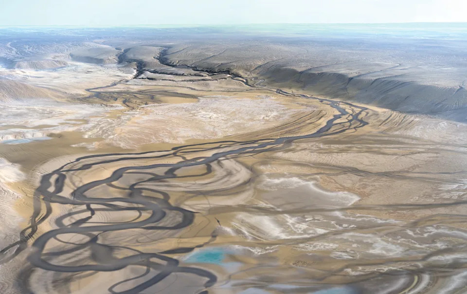 Reconstruction of two paleo rivers in the eastern Mediterranean Sea 5.4 million years ago.