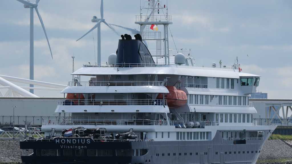 US pays to evacuate American on hantavirus ship from Pitcairn