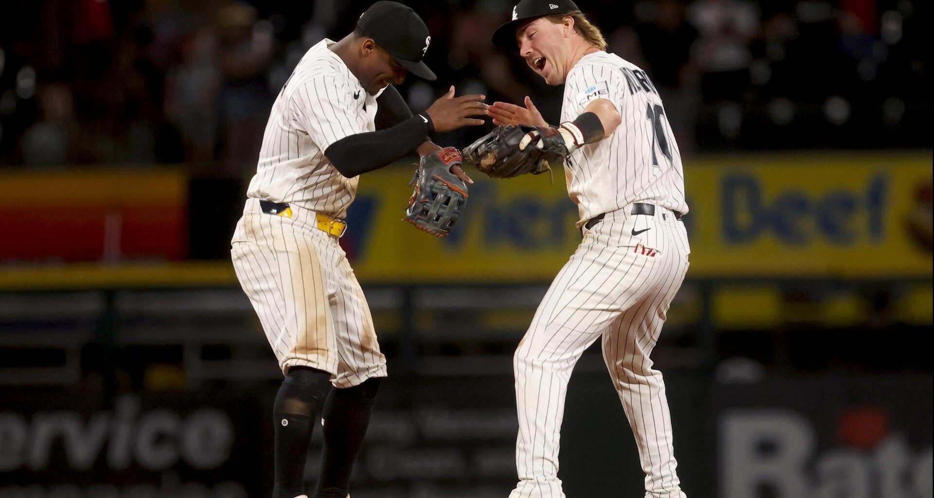 Davis Martin works 6 scoreless innings and White Sox move atop AL Central with 2-1 win over Braves