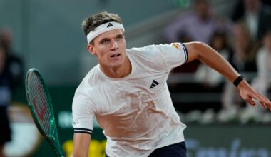 Ice-man Mensik holds his nerve - Roland-Garros 2026