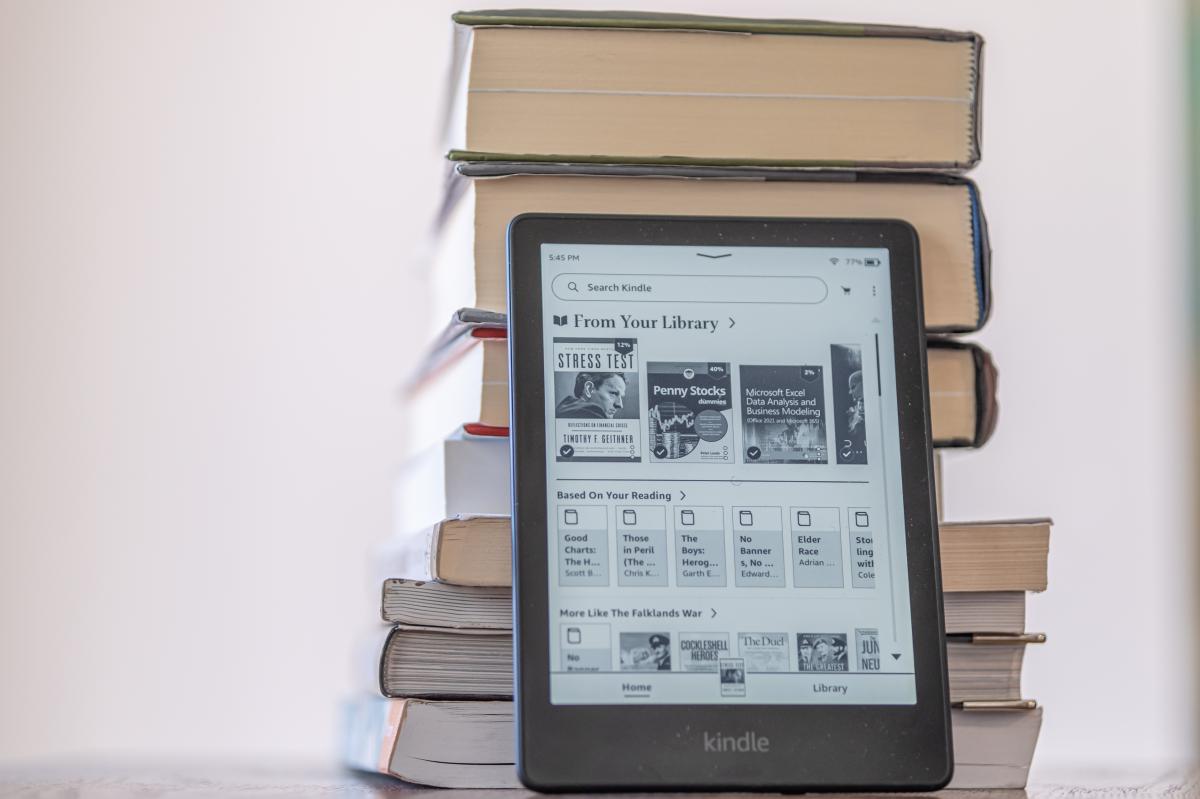 Study settles debate over best way to read — books or screens