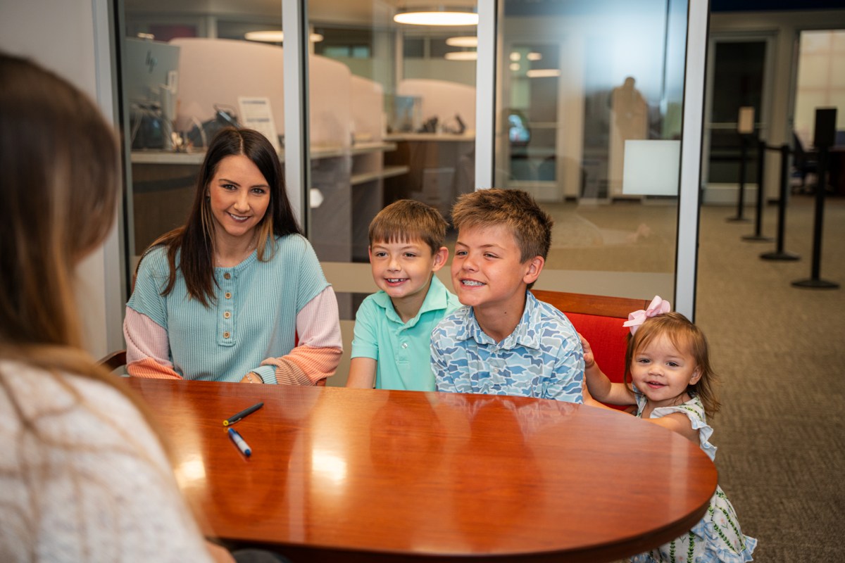 amfirst 8 2 simple tools that help one family teach budgeting + saving