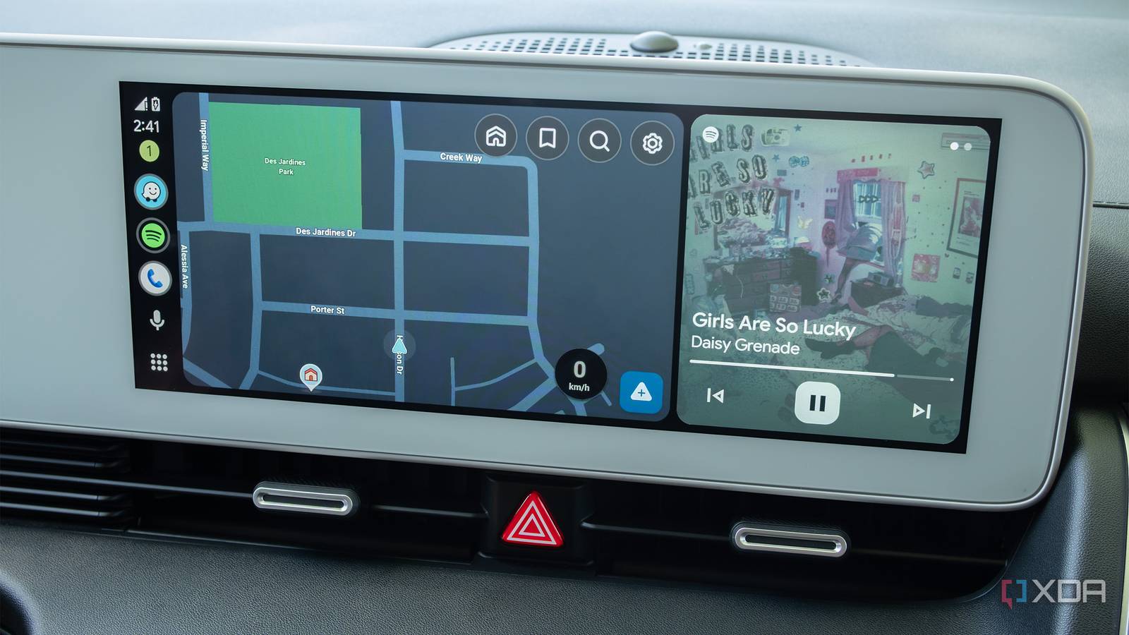 Android Auto's split screen is the one feature I use on every single drive