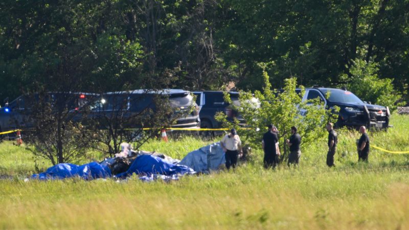 Deadly crash revives longstanding debate over regulation of skydiving planes