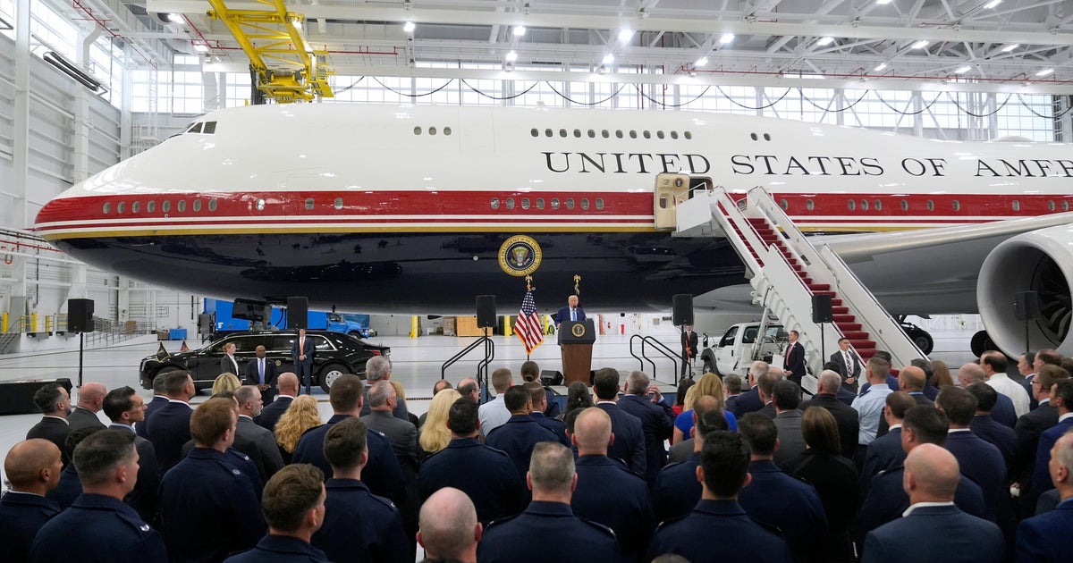 Trump unveils new Air Force One, a $400 million plane gifted by Qatar