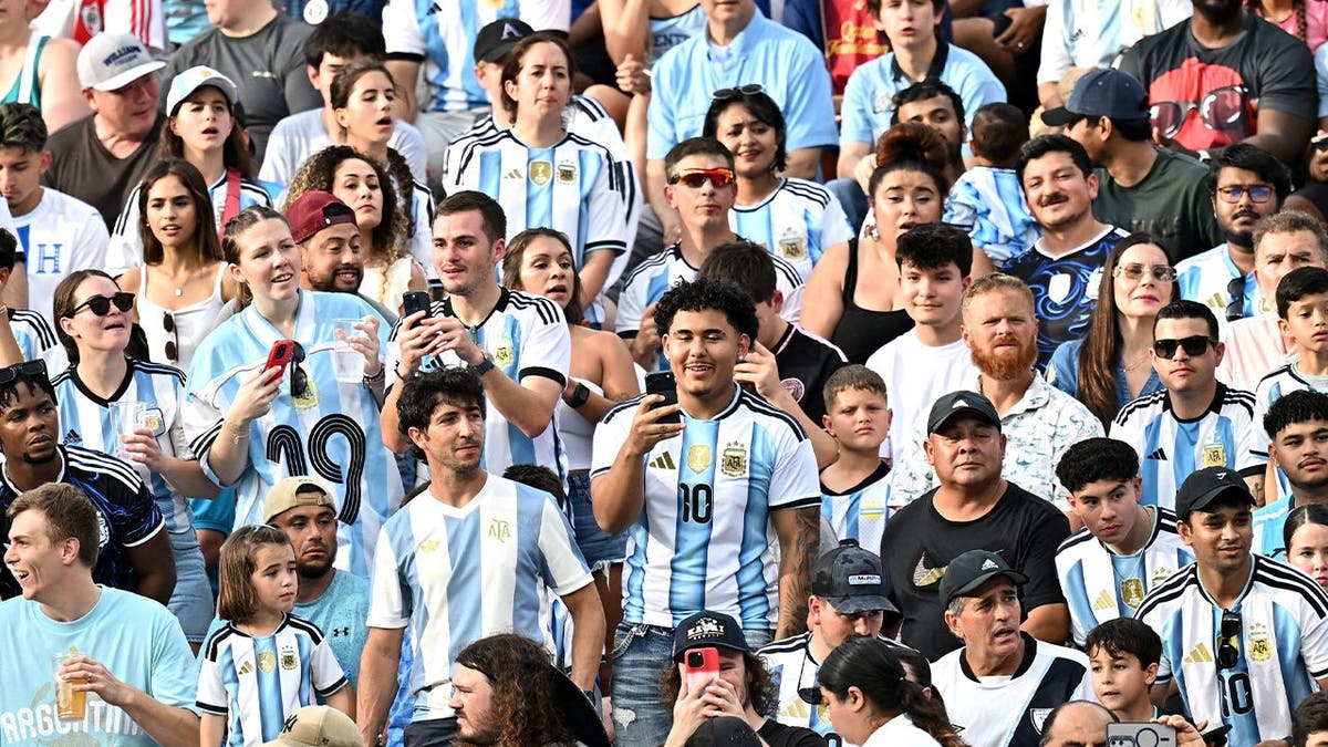 Argentina soccer crowd