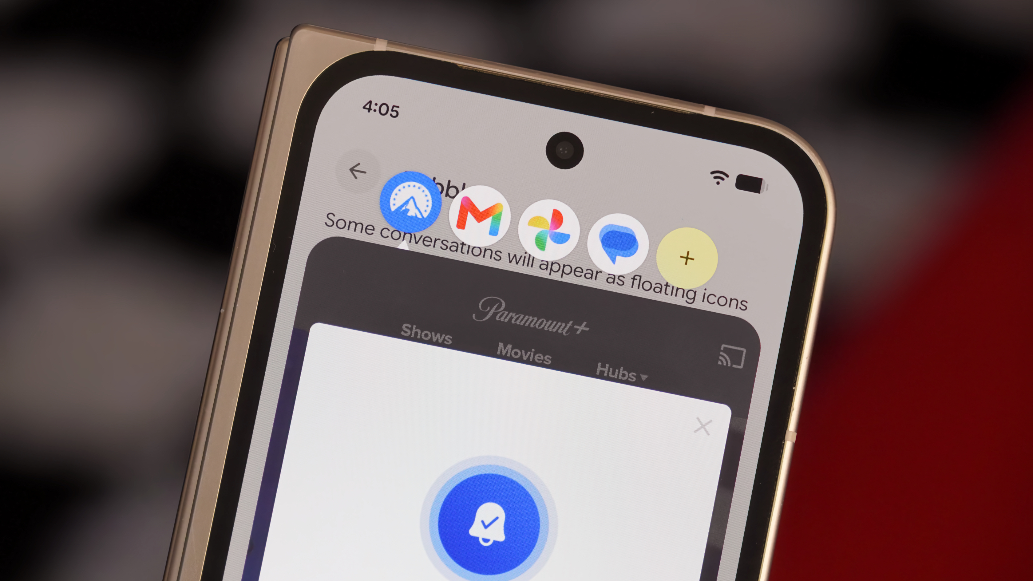 App bubbles in Android 17 on a Pixel 9 Pro Fold.
