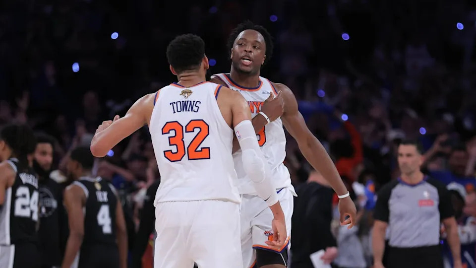 New York Knicks forward Og Anunoby (8) and center <a class="link " href="https://sports.yahoo.com/nba/players/5432/" data-i13n="sec:content-canvas;subsec:anchor_text;elm:context_link" data-ylk="slk:Karl-Anthony Towns;sec:content-canvas;subsec:anchor_text;elm:context_link;itc:0" data-yga="{"yLinkElement":"context_link","yModuleName":"content-canvas","yLinkText":"Karl-Anthony Towns","ySubModuleName":"anchor_text","yHasCommerce":false}">Karl-Anthony Towns</a> (32)© Brad Penner-Imagn Images