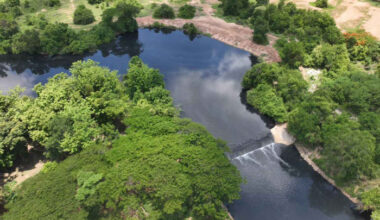 Bangkok Post - PCD extends probe into blackened Saraburi canal