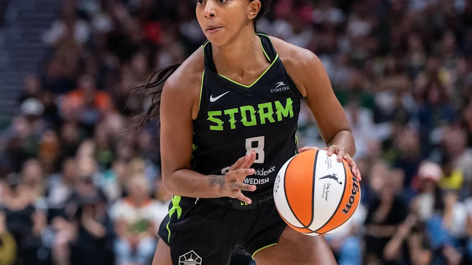 Former Seattle Storm guard Lexie Brown (8) dribbles the ball against the <a class="link " href="https://sports.yahoo.com/wnba/teams/dallas/" data-i13n="sec:content-canvas;subsec:anchor_text;elm:context_link" data-ylk="slk:Dallas;sec:content-canvas;subsec:anchor_text;elm:context_link;itc:0" data-yga="{"yLinkElement":"context_link","yModuleName":"content-canvas","yLinkText":"Dallas","ySubModuleName":"anchor_text","yHasCommerce":false}">Dallas</a> Wings.Stephen Brashear-Imagn Images