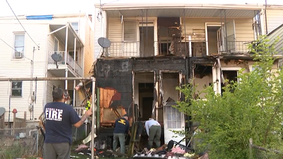 8 displaced after fire damages 2 Dauphin County, Pa. apartments, fire chief says