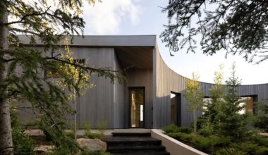 Young Projects’ Cut Out House Proves Subtraction Is the Most Powerful Tool in Architecture