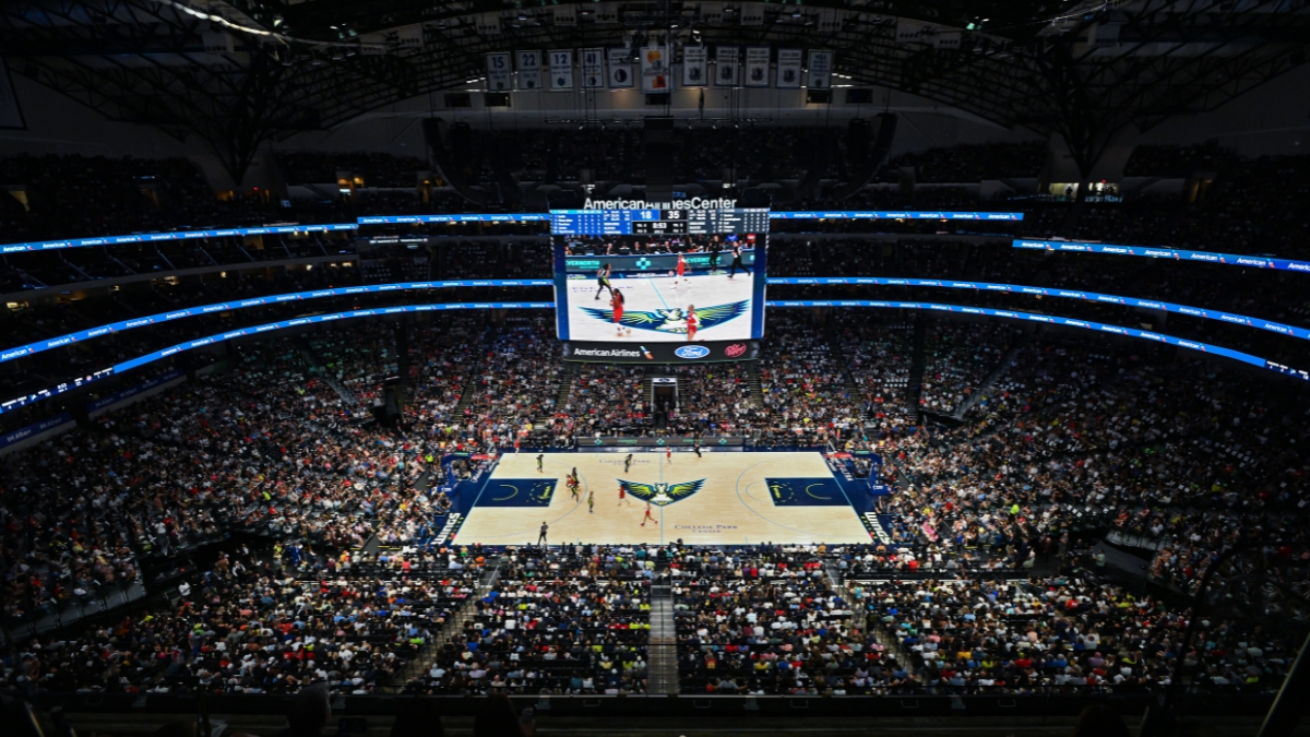 A capacity crowd at American Airlines Center watching the Dallas Wings play the Indiana Fever.