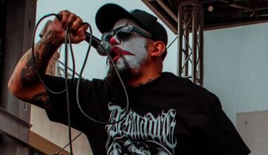 desmadre vocalist los