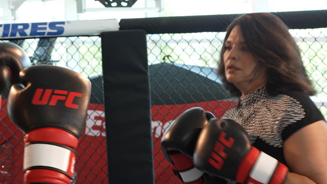 DigVid-2 Sara UFC Fight Lesson-CLEAN-THUMB.jpg