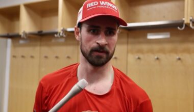 Dylan Larkin thought to be receptive to expanding trade list, Red Wings no longer restricted to dealing with just three teams (report)